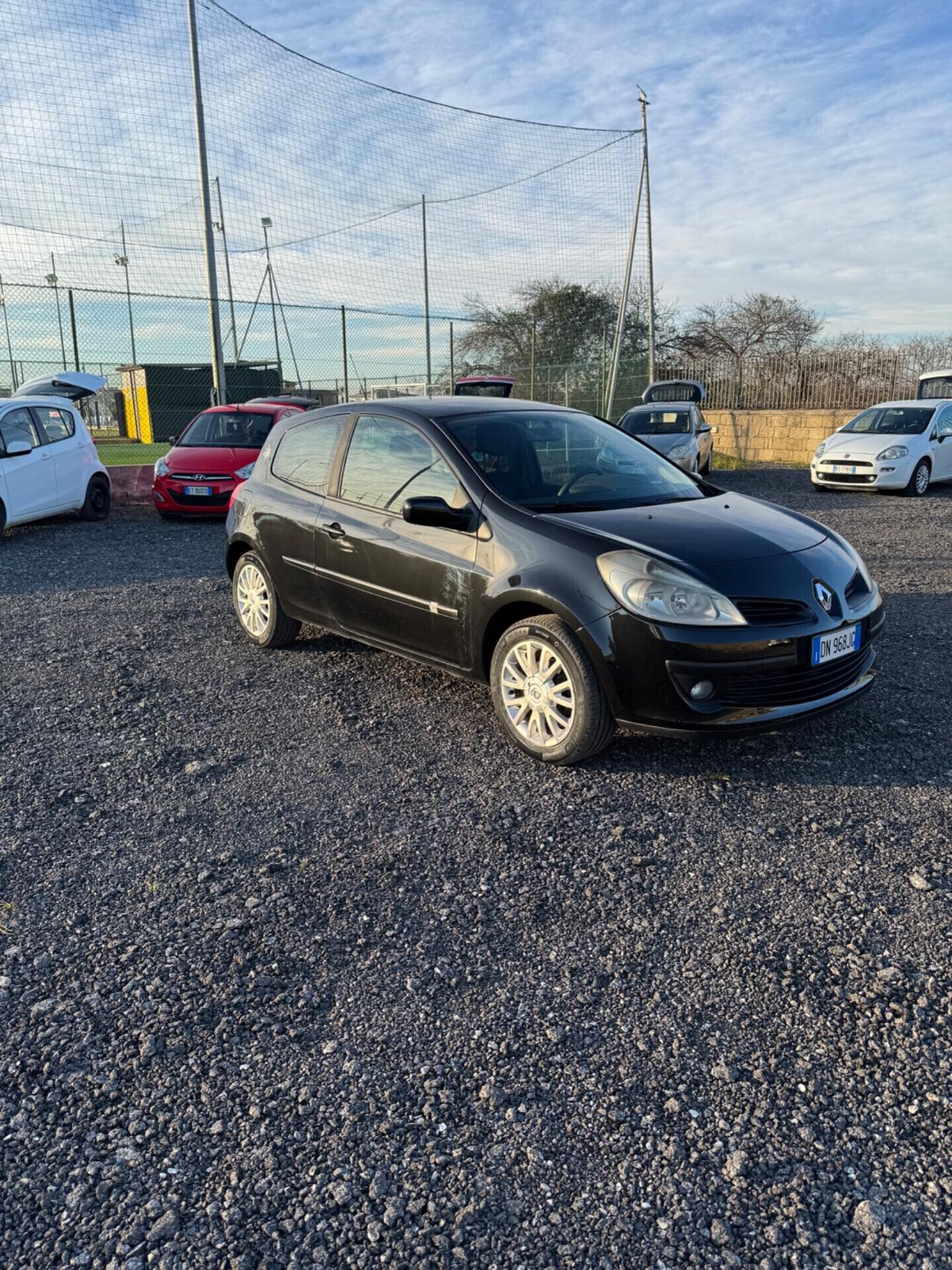 Renault Clio 1.2 16V 3 porte Le Iene