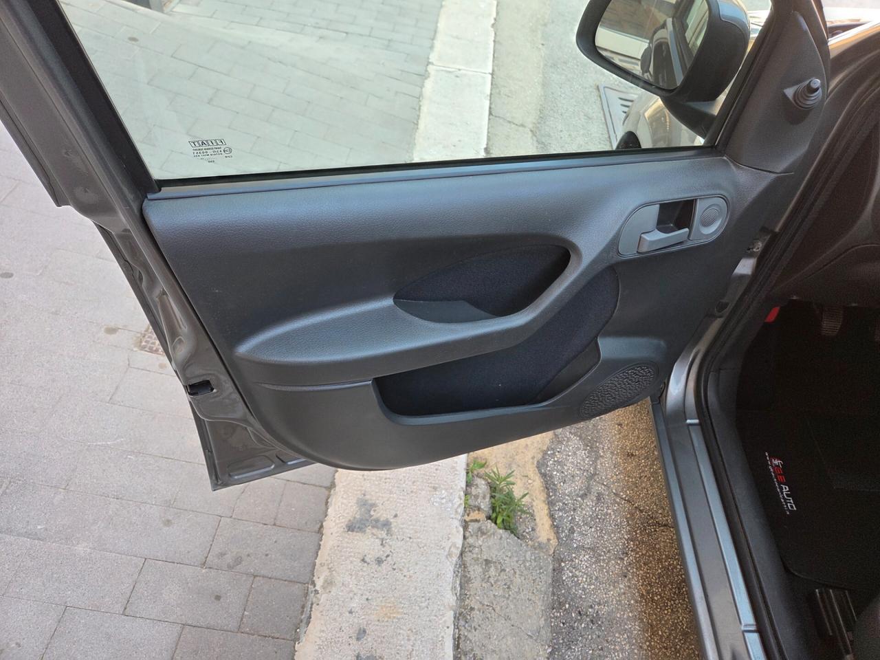 FIAT PANDA 1.2 BENZINA 70 CV SOLI KM 99000 CERTIF