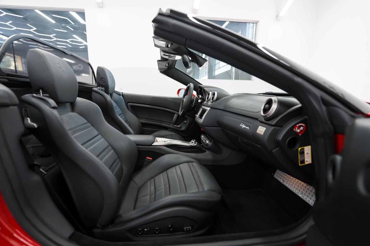 Ferrari California-FIRST PAINT