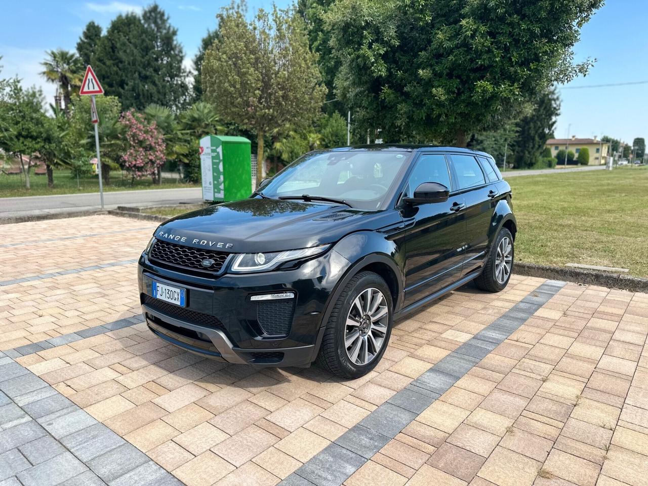 Range Rover Evoque 2.0 TD4 150 CV 5p. HSE Dynamic Black edition