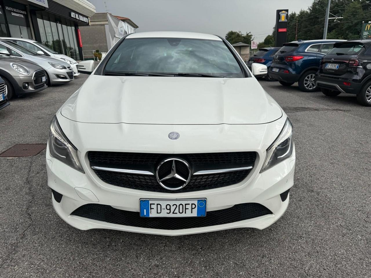 Mercedes-benz CLA 200 180 d S.W. Automatic Premium