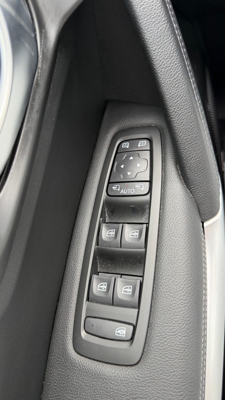 Renault Kadjar solo 59.000 k m !!