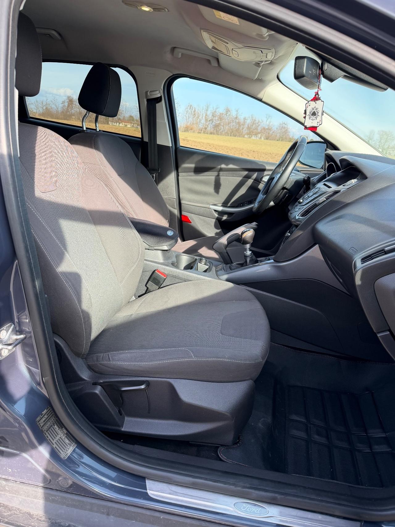 Ford Focus 1.6 TDCi 115 CV SW Titanium