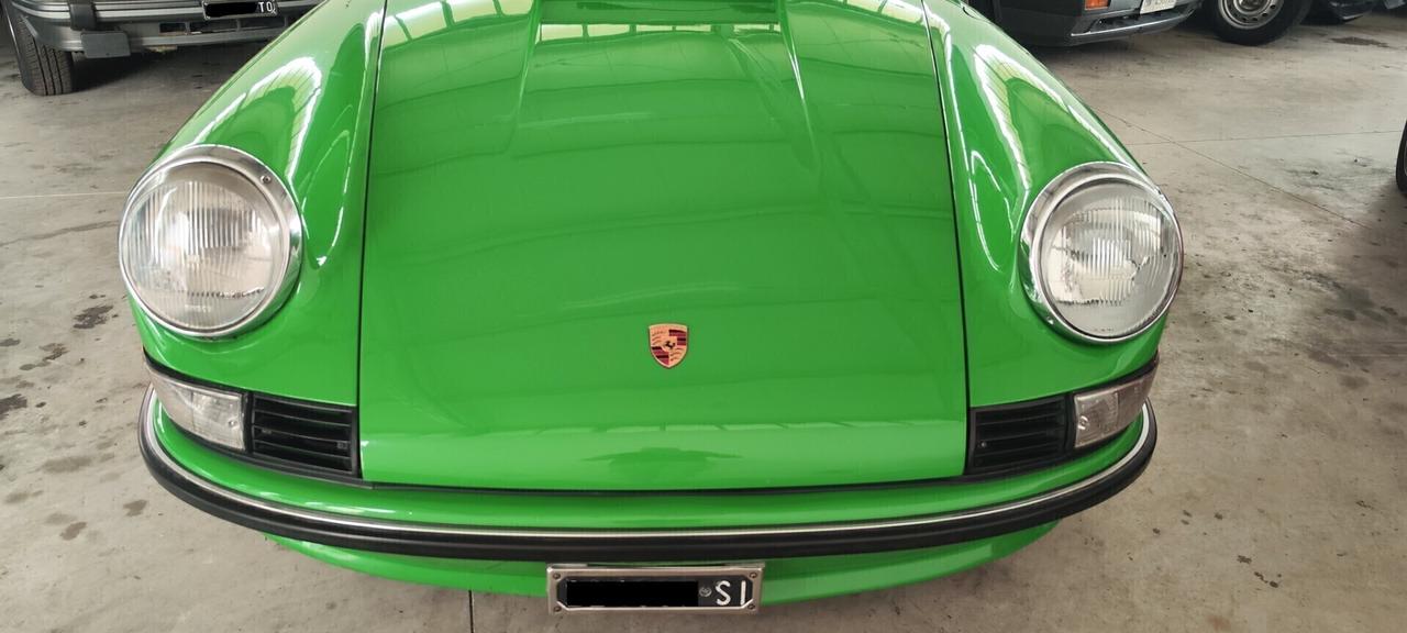 Porsche 911 E TARGA (VERDE VIPER) PERMUTE