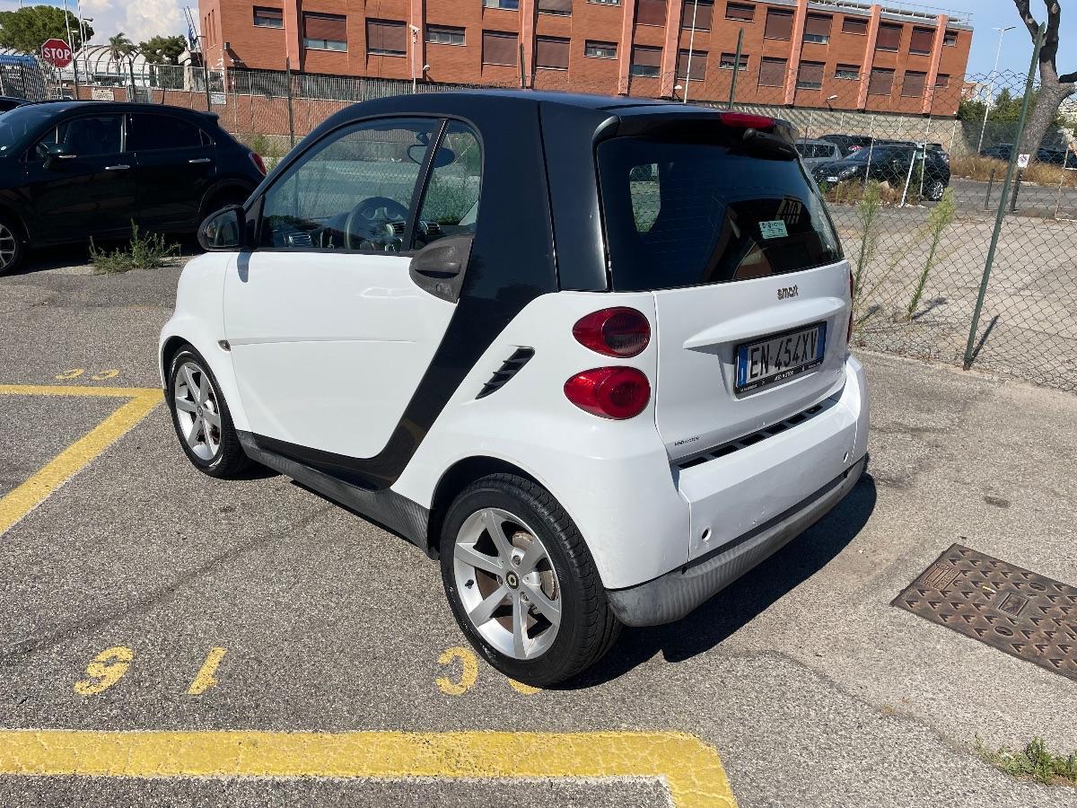 SMART - Fortwo - 1000 62 kW coupé pulse