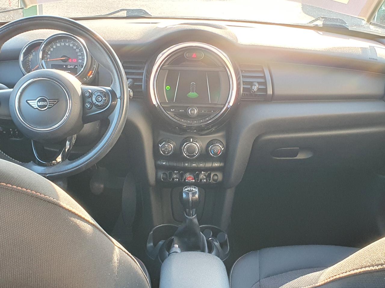 Mini 1.5 Cooper 102cv benzina Neopatent 2018