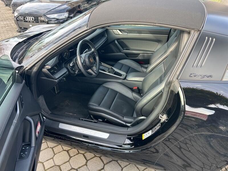 Porsche 911 Targa 4 (992.1)