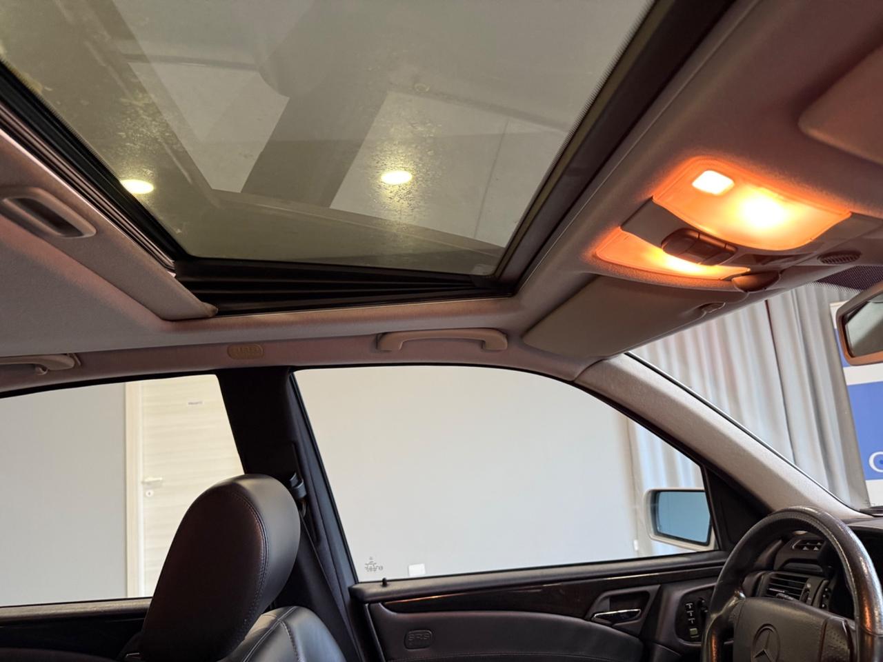 Mercedes-benz E 55 E 55 AMG **BOSE**