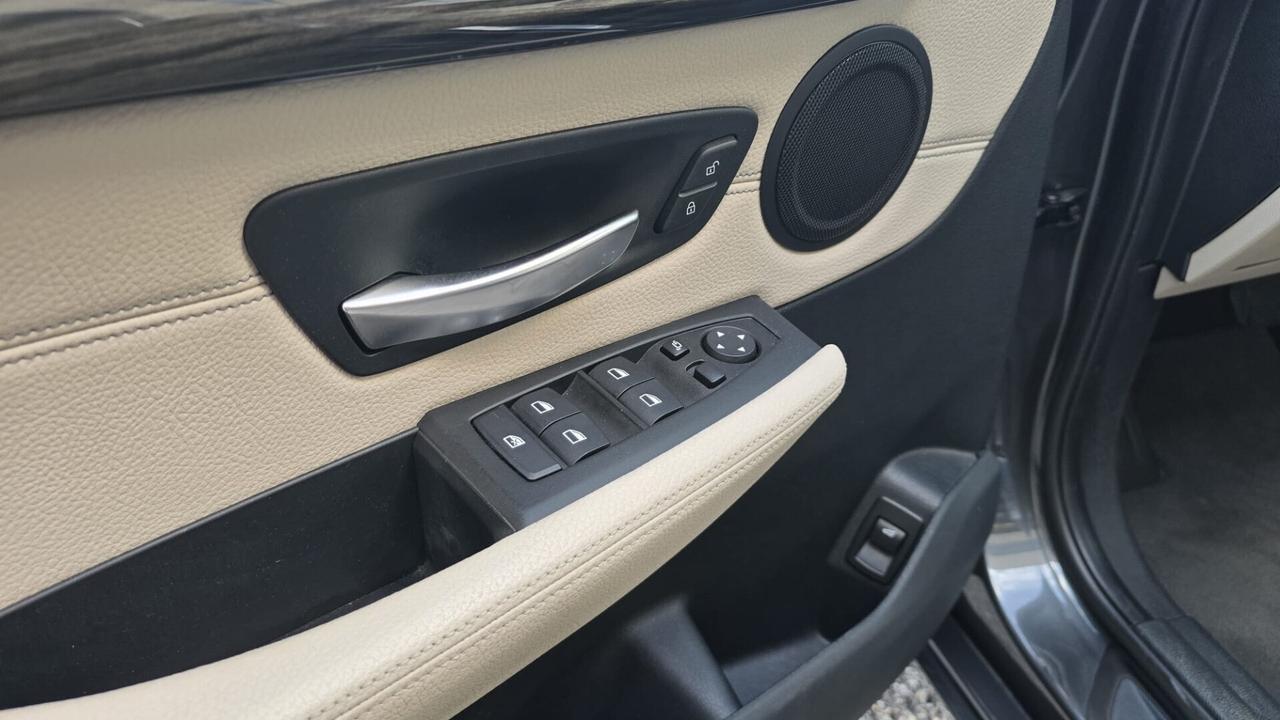 Bmw serie 2 Grand Tourer 218d xDrive Luxury aut. TETTO PELLE LED