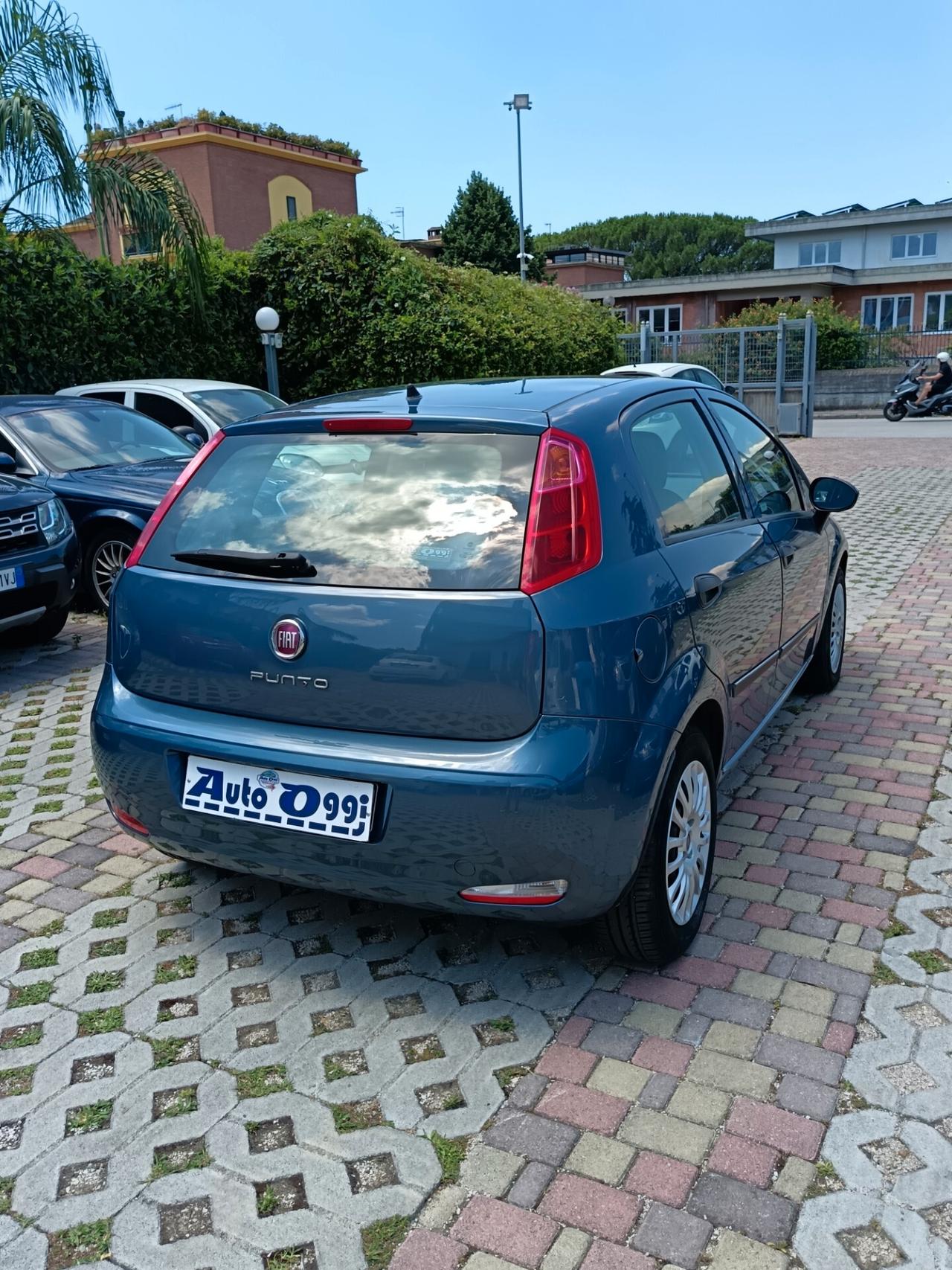 Fiat Punto 1.3 MJT II S&S 95 CV 5 porte Street