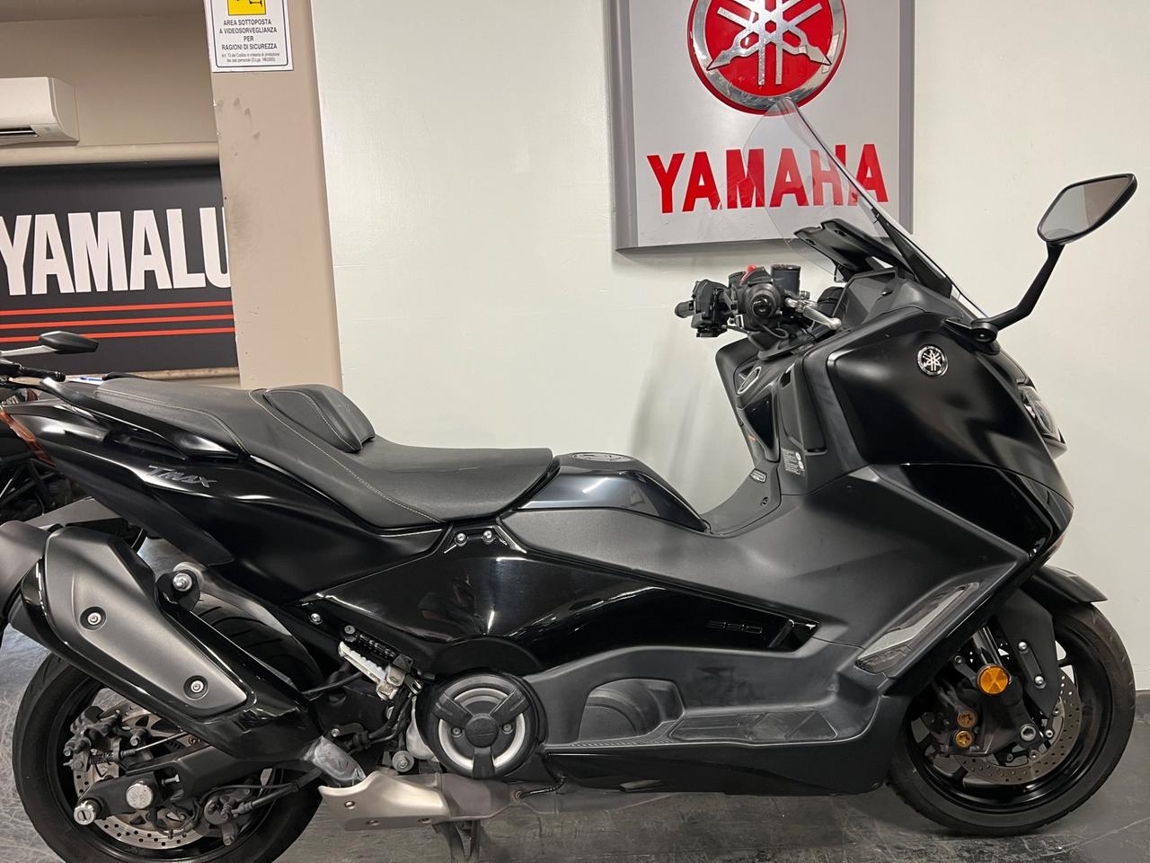 Yamaha TMAX 530 Tech max