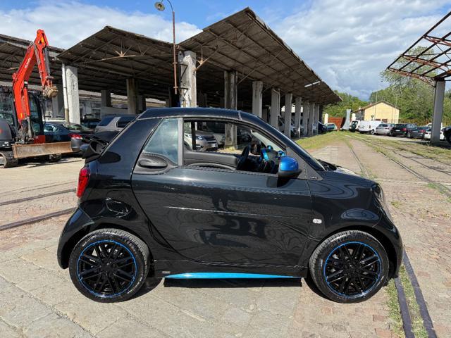 SMART ForTwo EQ cabrio Passion Nightsky BRABUS