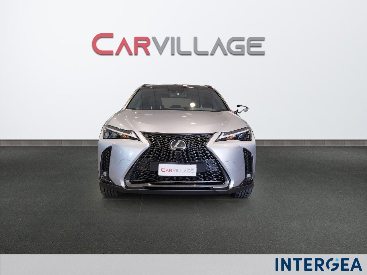 LEXUS UX 250h 2.0 Design 4wd cvt