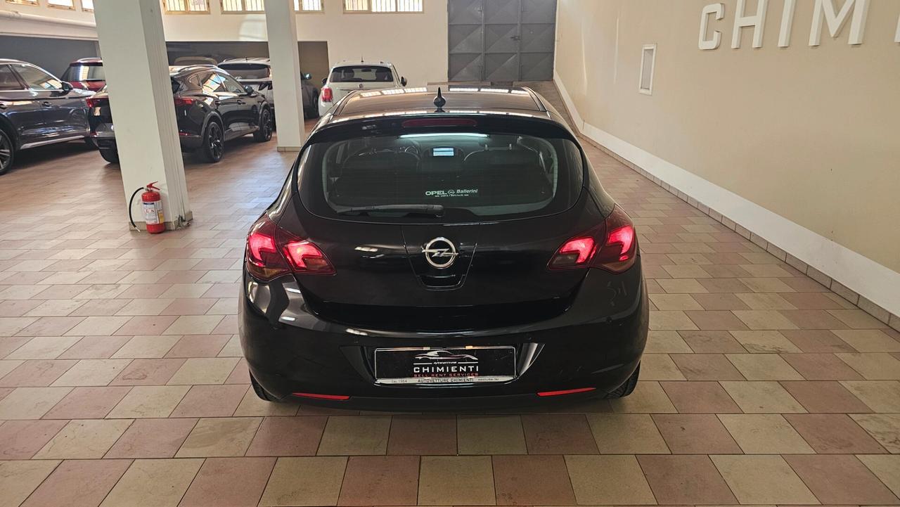 Opel Astra 1.7 CDTI 125CV 5 porte Cosmo