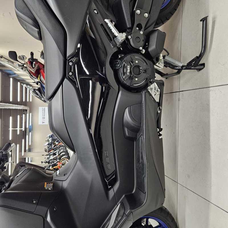 Yamaha T-Max 560 - 2024