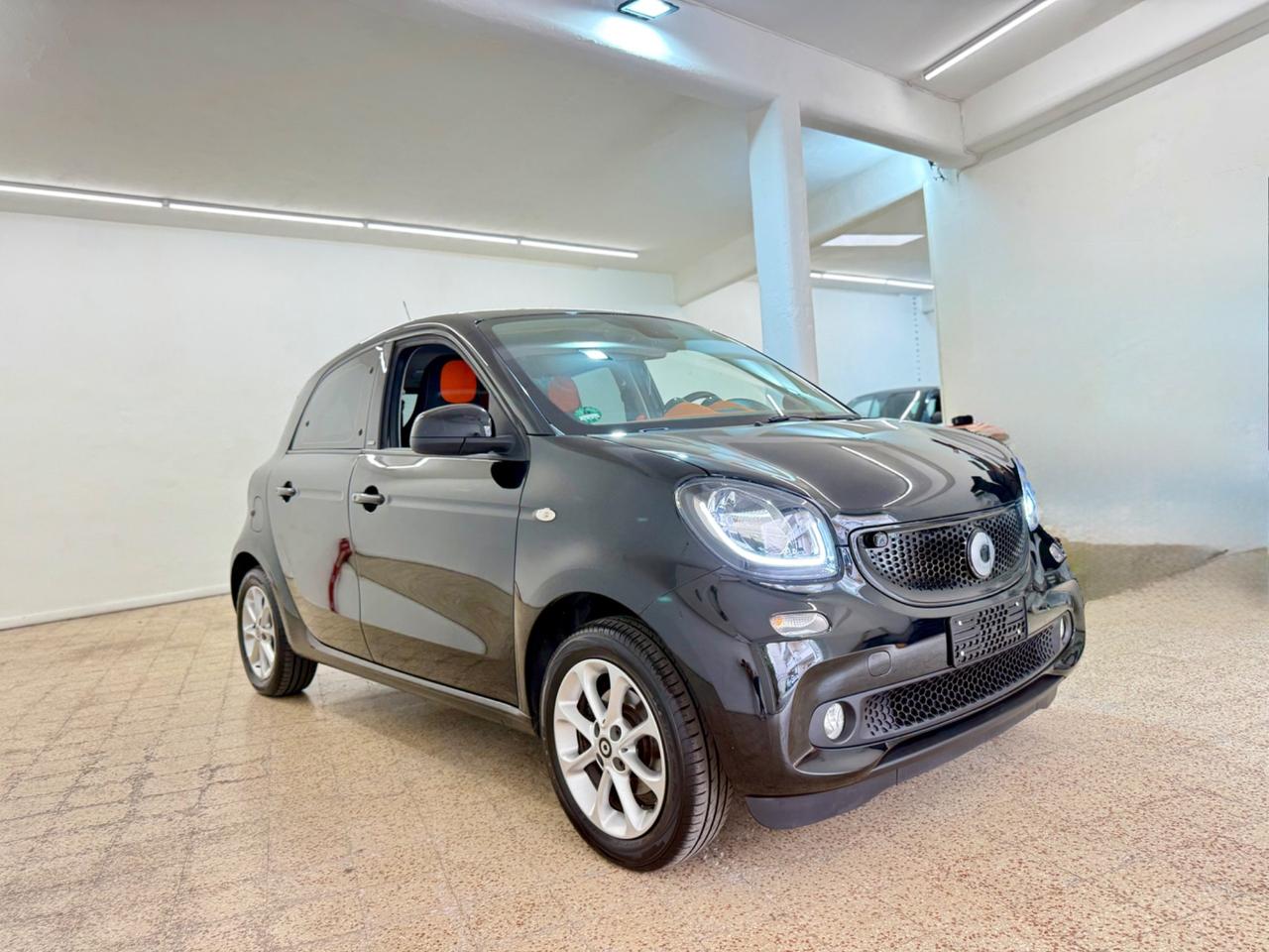 Smart ForFour 70 1.0 Passion Unipro Edition