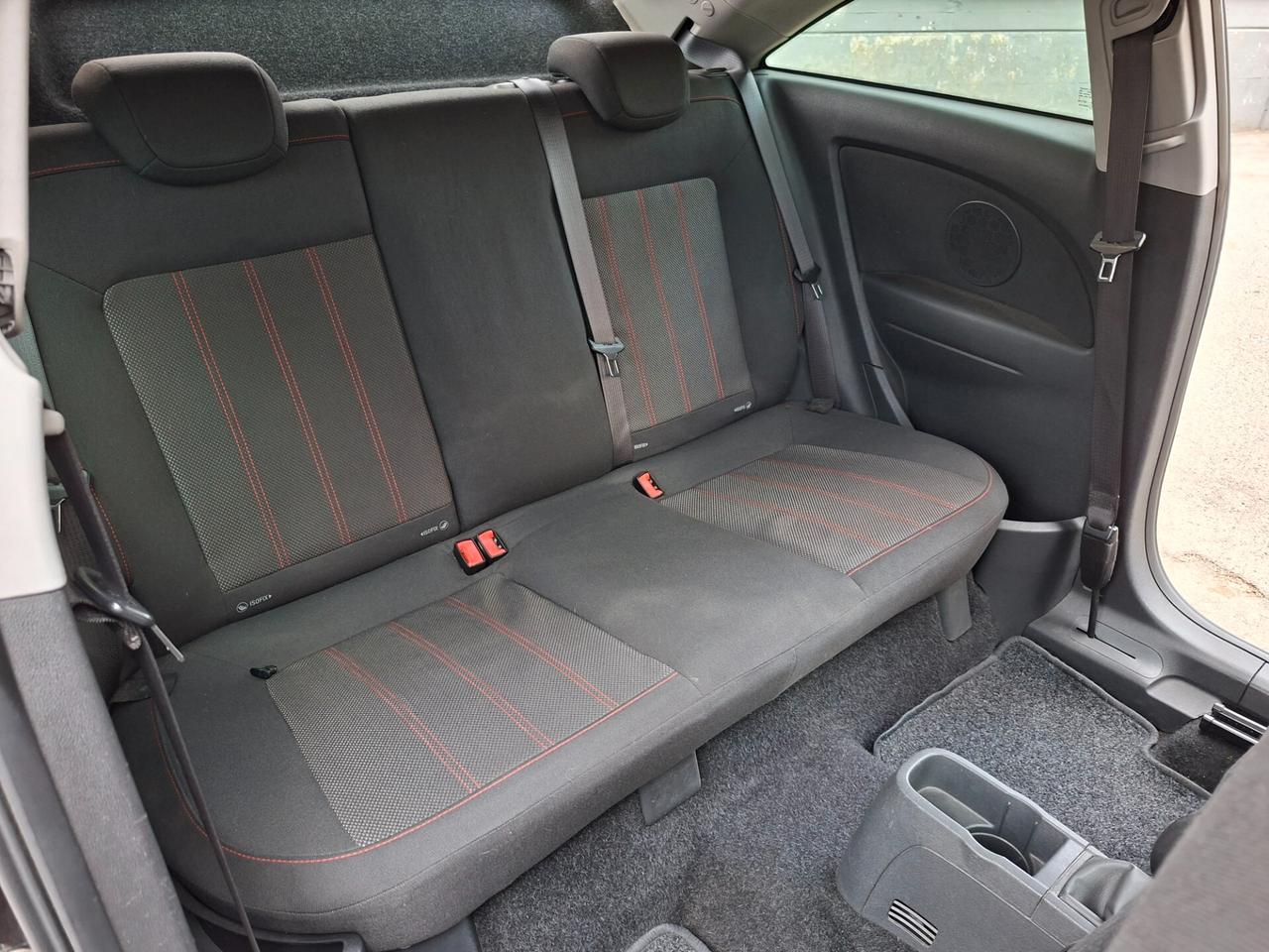 Opel Corsa 1.2 3 porte Sport