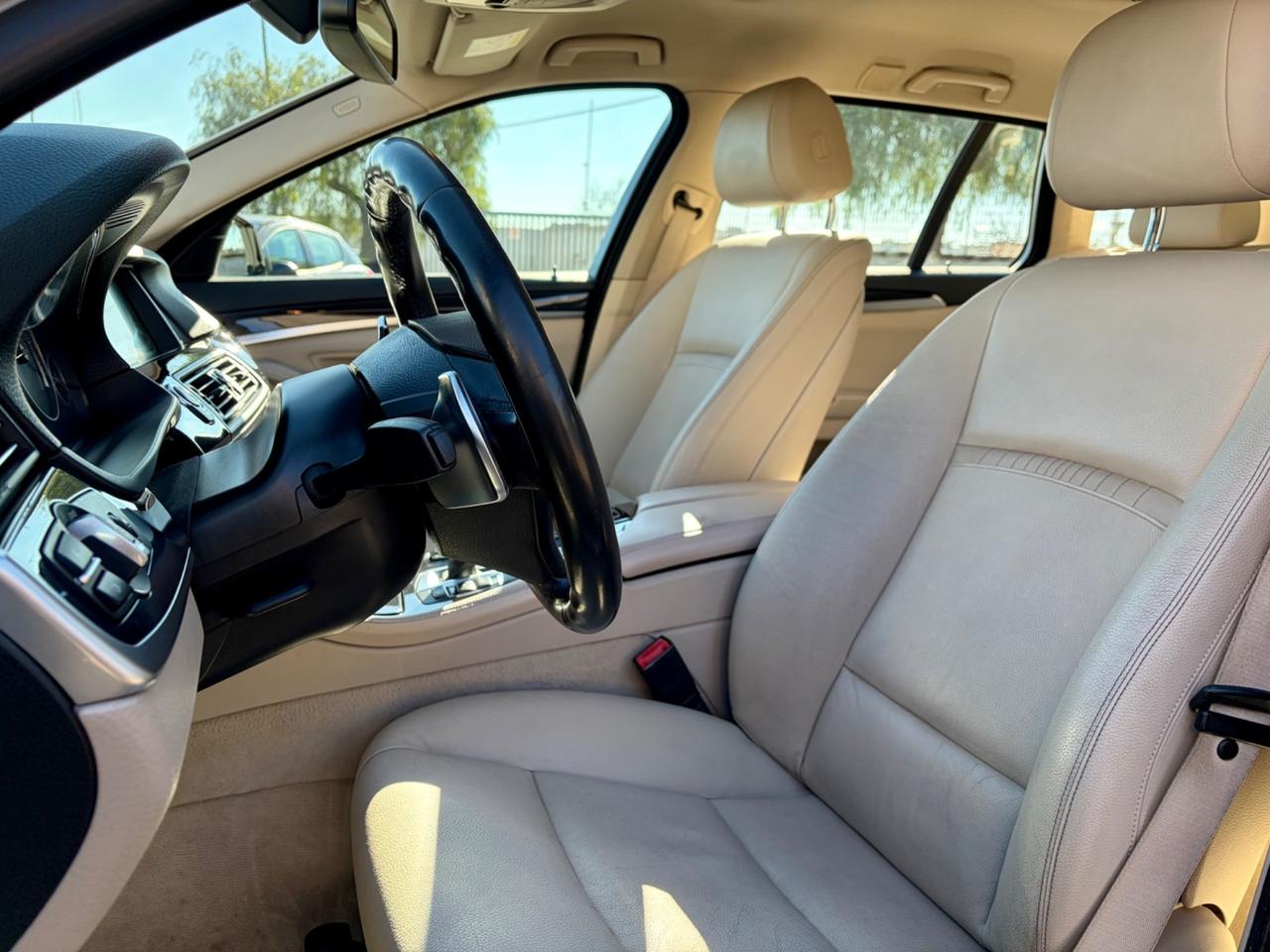 Bmw 525d XDrive Touring Luxury - 2014