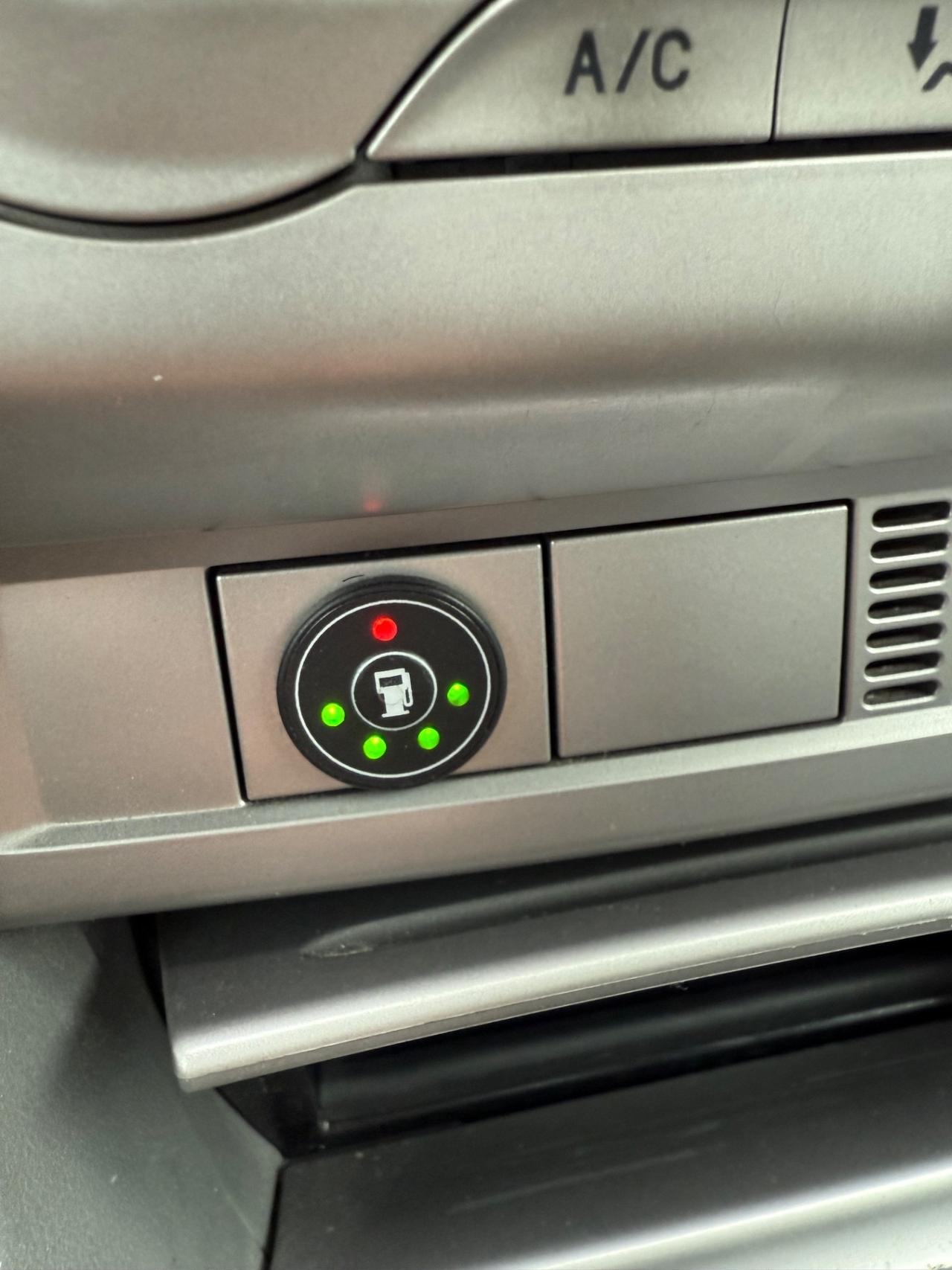 Ford Focus 1.6 (115CV) 5p. Bz.- GPL Titanium