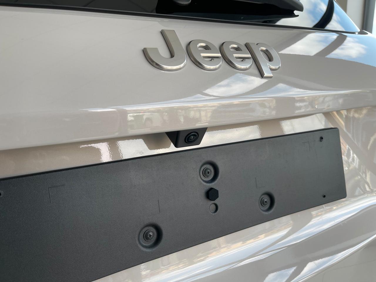 Jeep Avenger 1.2 Turbo 100 CV Summit