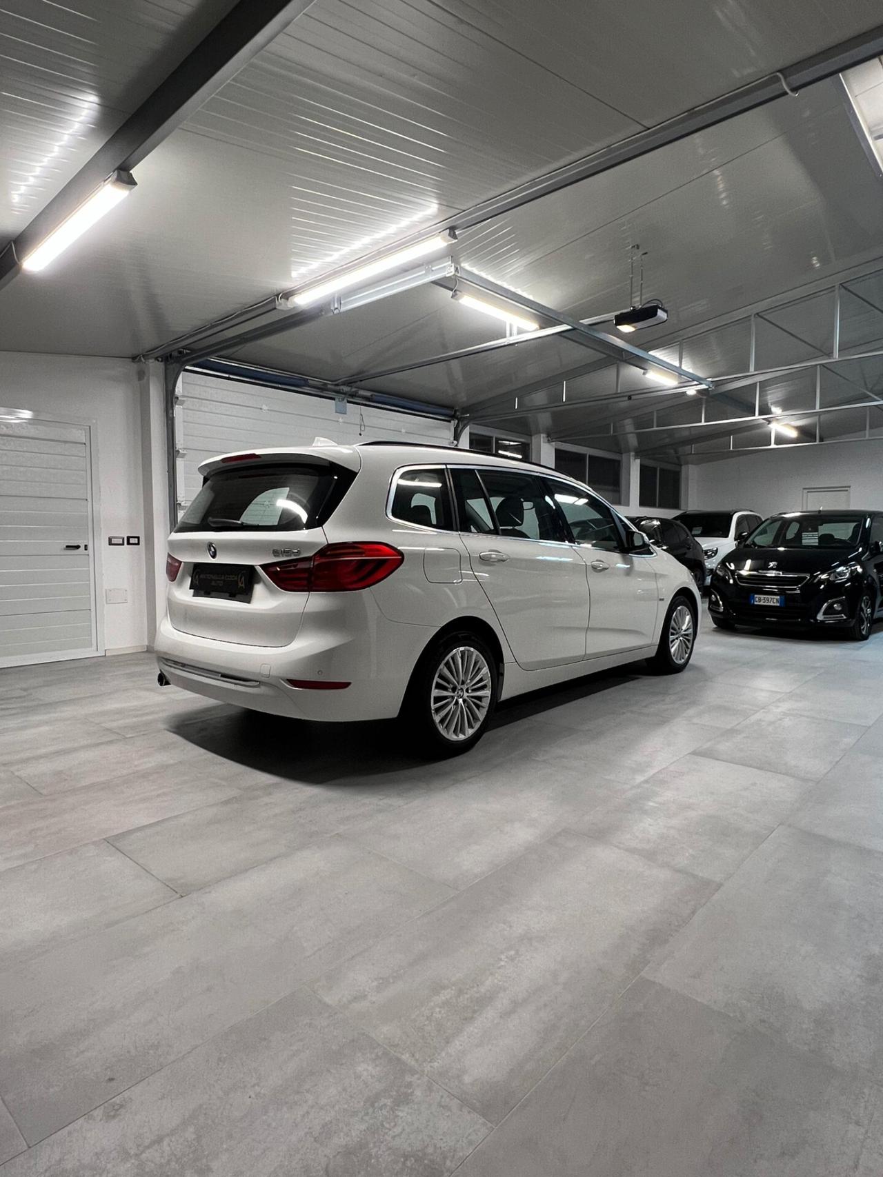 Bmw 2er Active Tourer 218d xDrive Luxury