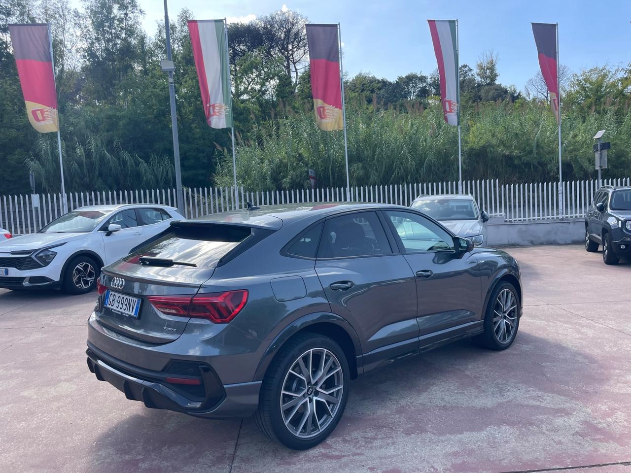 Audi Q3 SPB 35 TFSI S line edition