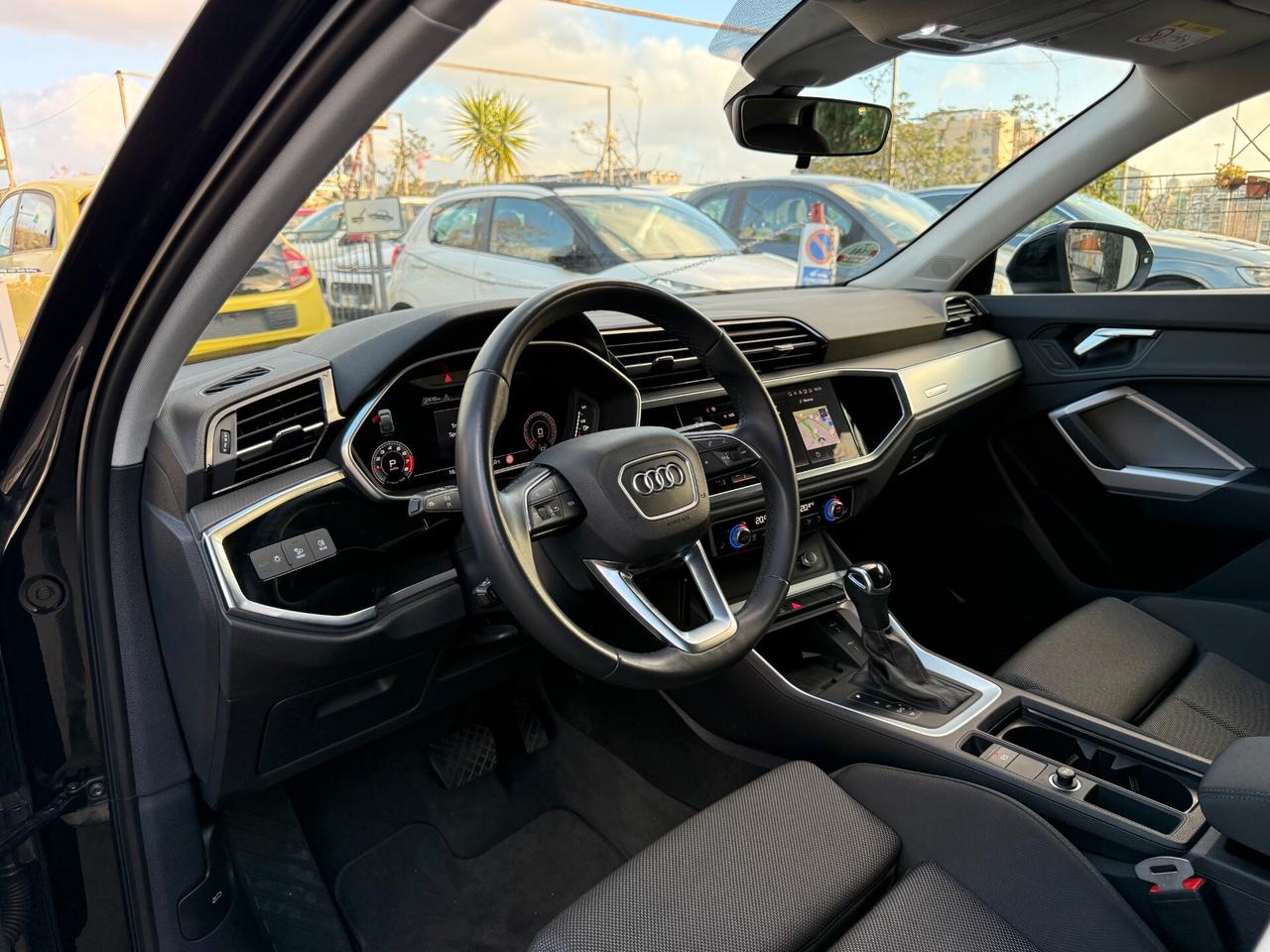 Audi Q3 Spb 35 TFSI S tronic line edition