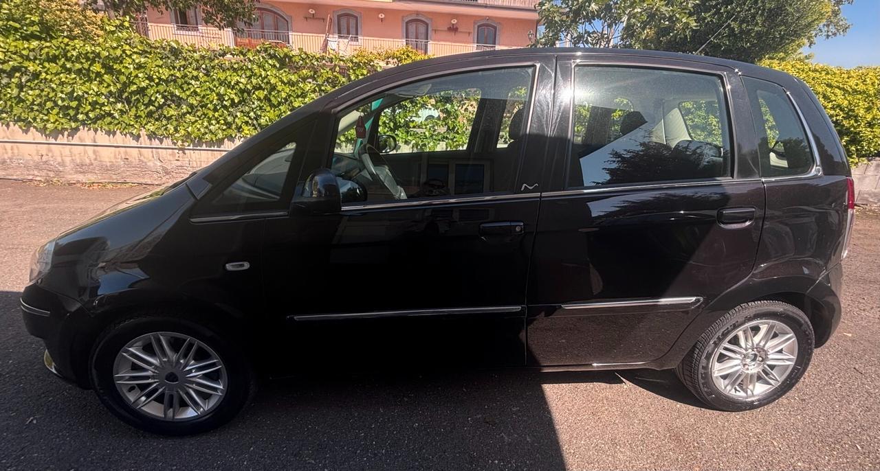 Lancia MUSA 1.3 Multijet 16V 90 CV Oro