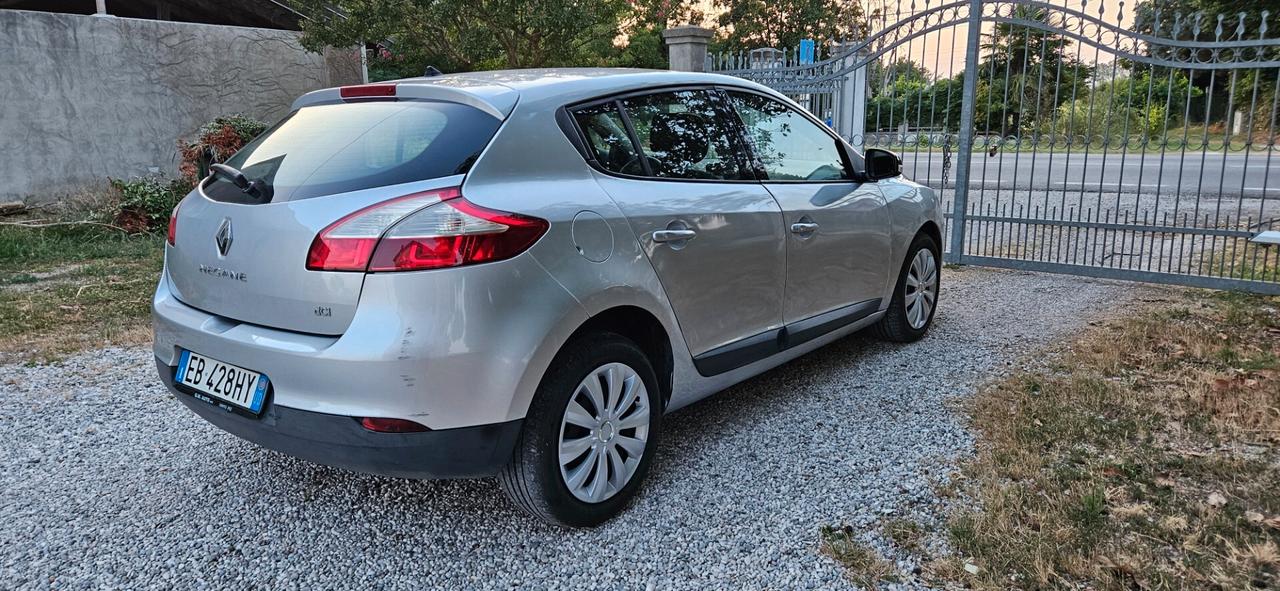Renault Megane Mégane 1.5 dCi 110CV Dynamique