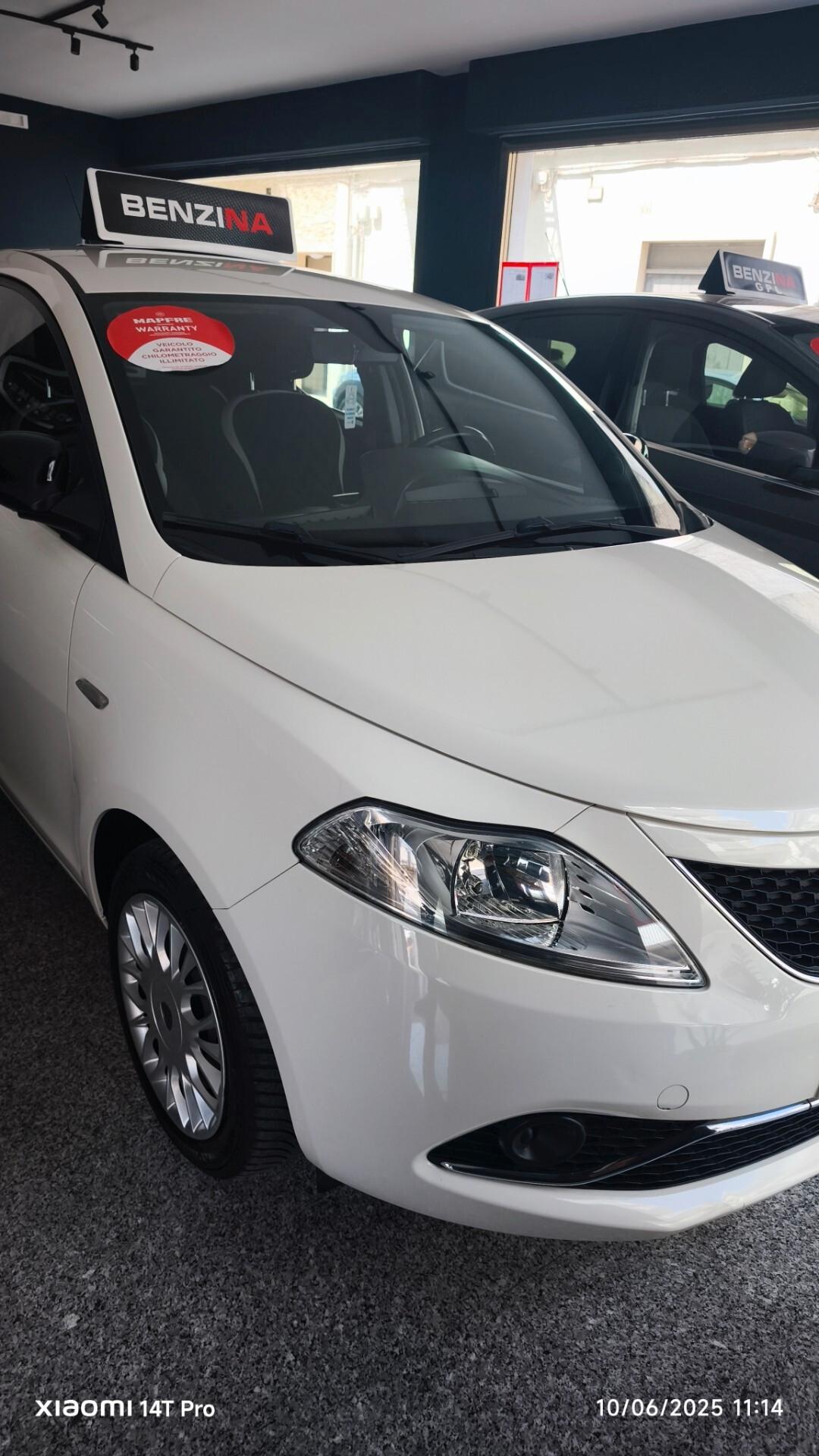 Lancia Ypsilon 1.2 69CV Gold SENSORI 2016