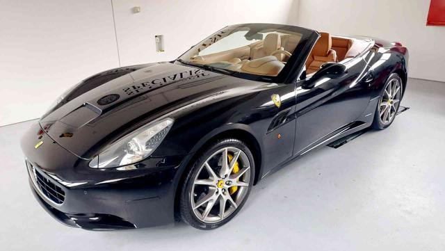 FERRARI California 13000km pari al nuovo IVA esposta