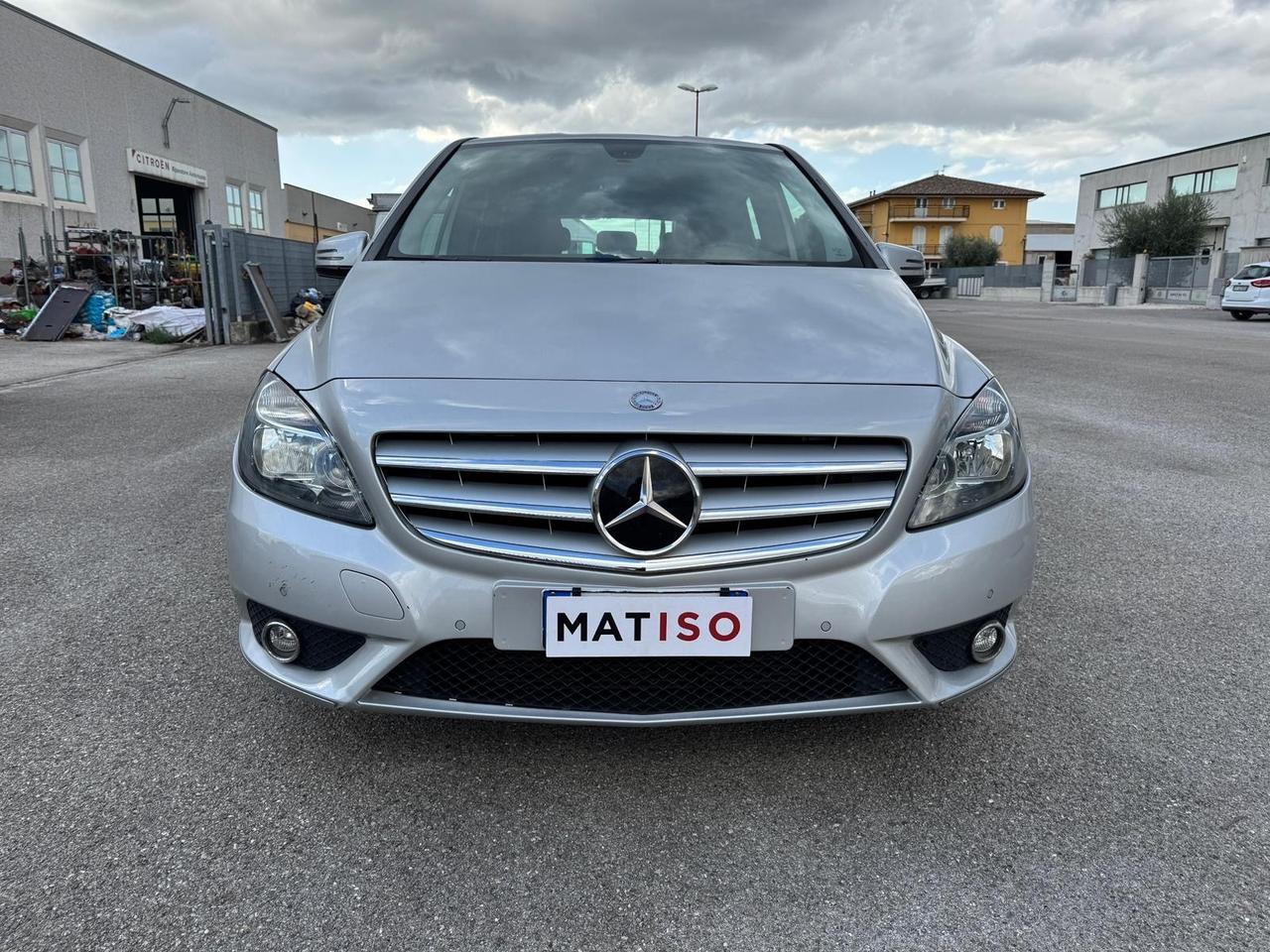 Mercedes-benz B 180 d Premium