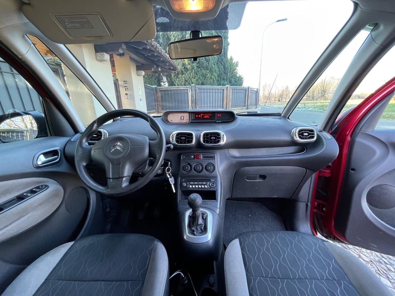 Citroen C3 Picasso 1.6 HDi 90 Exclusive *SOLO 138000 KM*