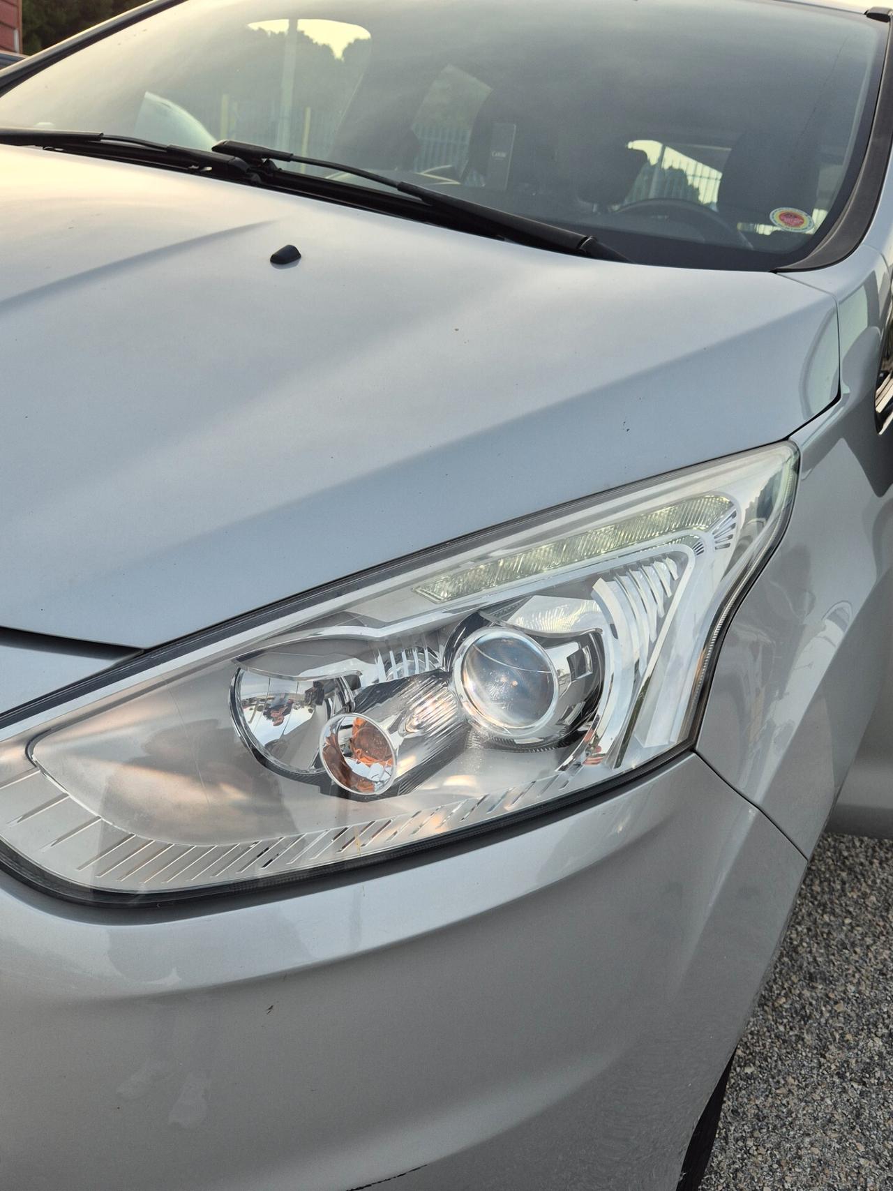 Ford B-Max 1.5 TDCi 75 CV Titanium