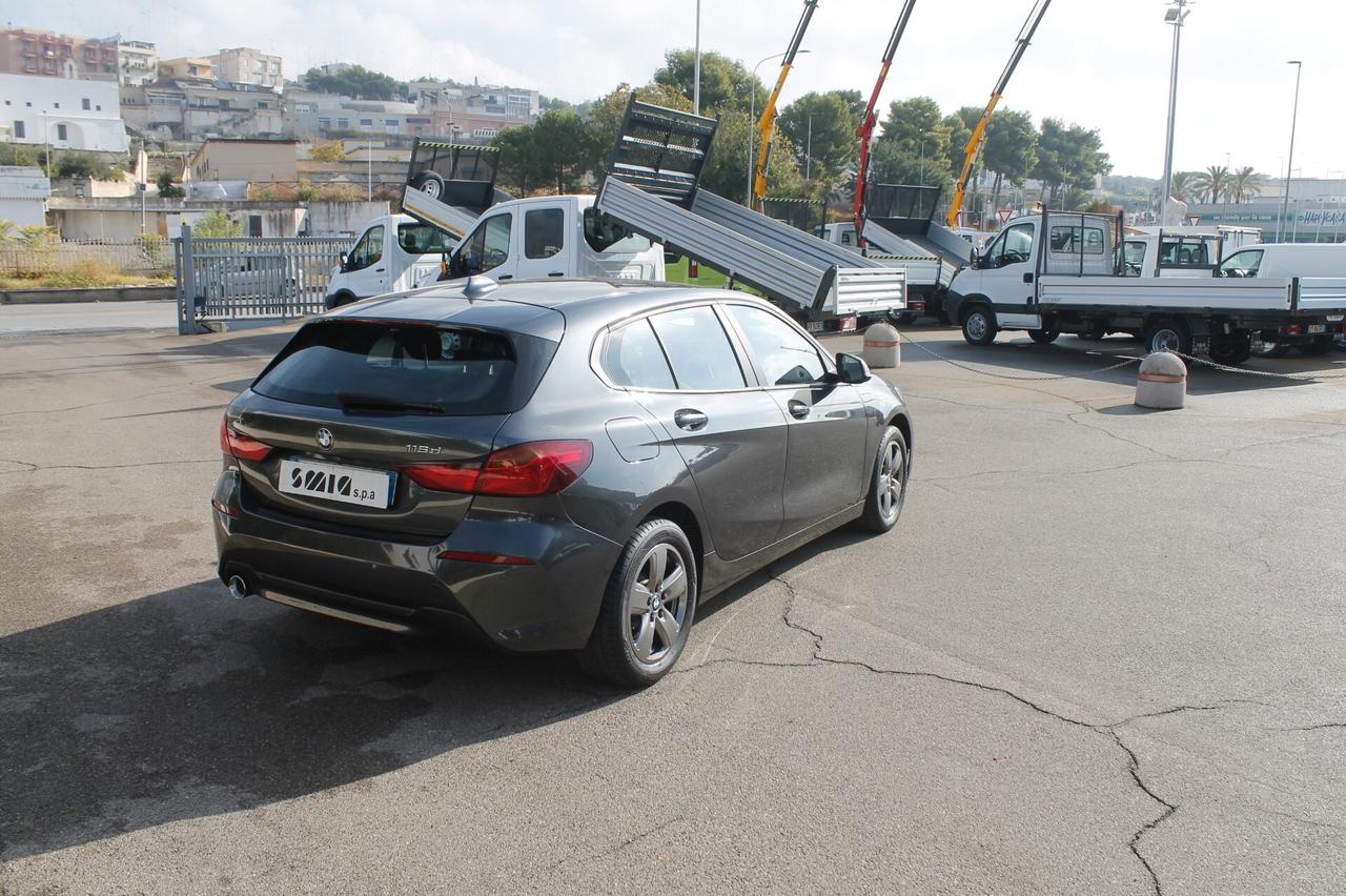 Bmw 116 116d 5p. Advantage