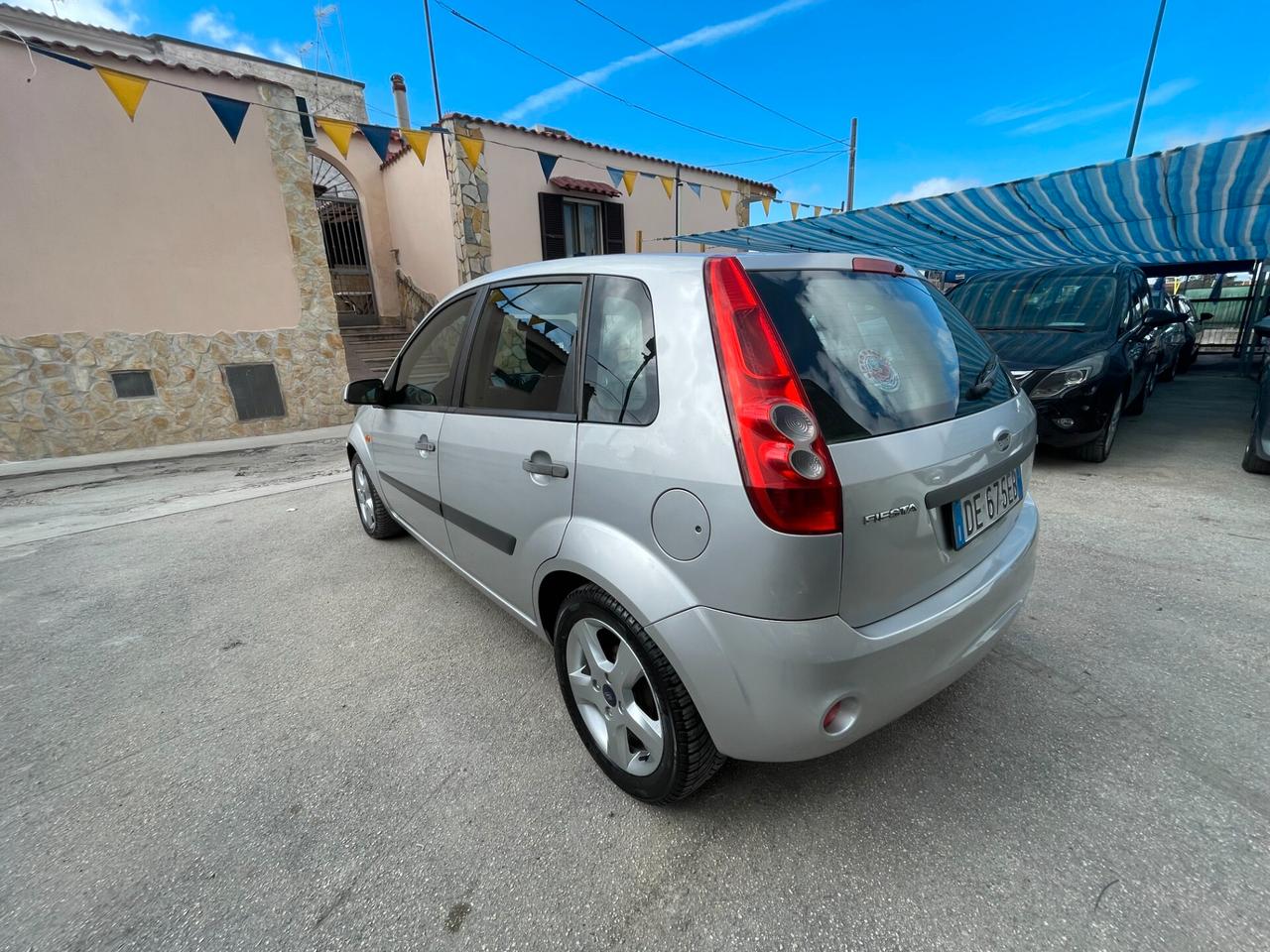 Ford Fiesta 1.4 TDCi 5p. Ghia