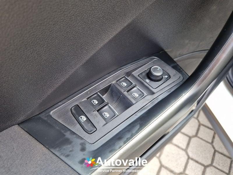 Volkswagen T-Roc 2.0 TDI SCR DSG Business BlueMotion Technology