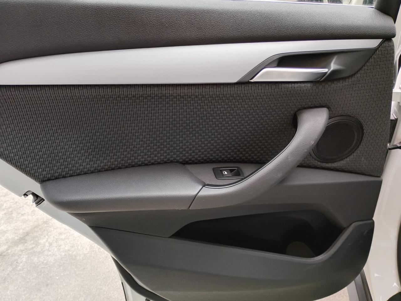 Bmw X1 sDrive18d xLine