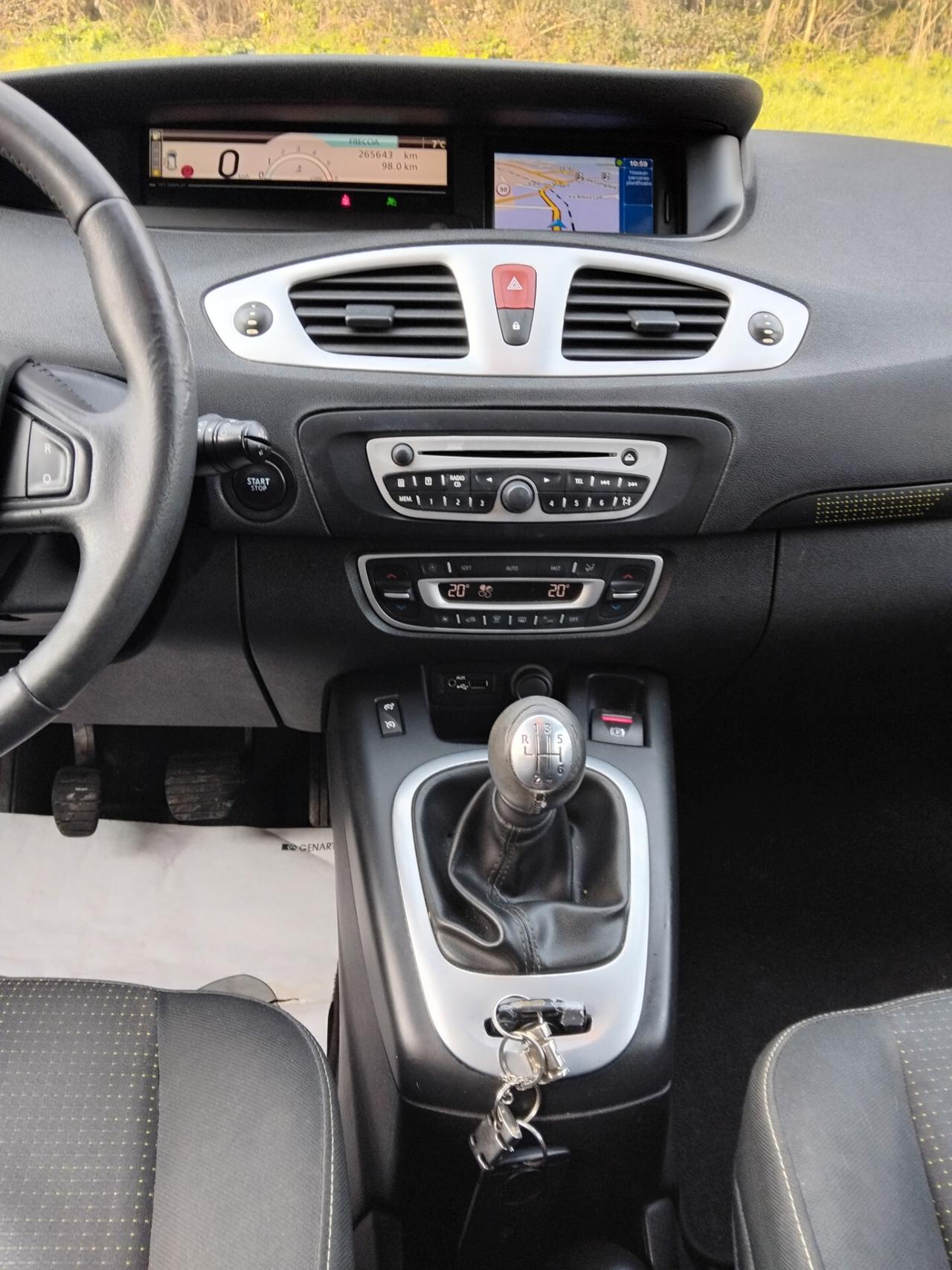 Renault Scenic Scénic X-Mod 1.5 dCi 110CV Luxe