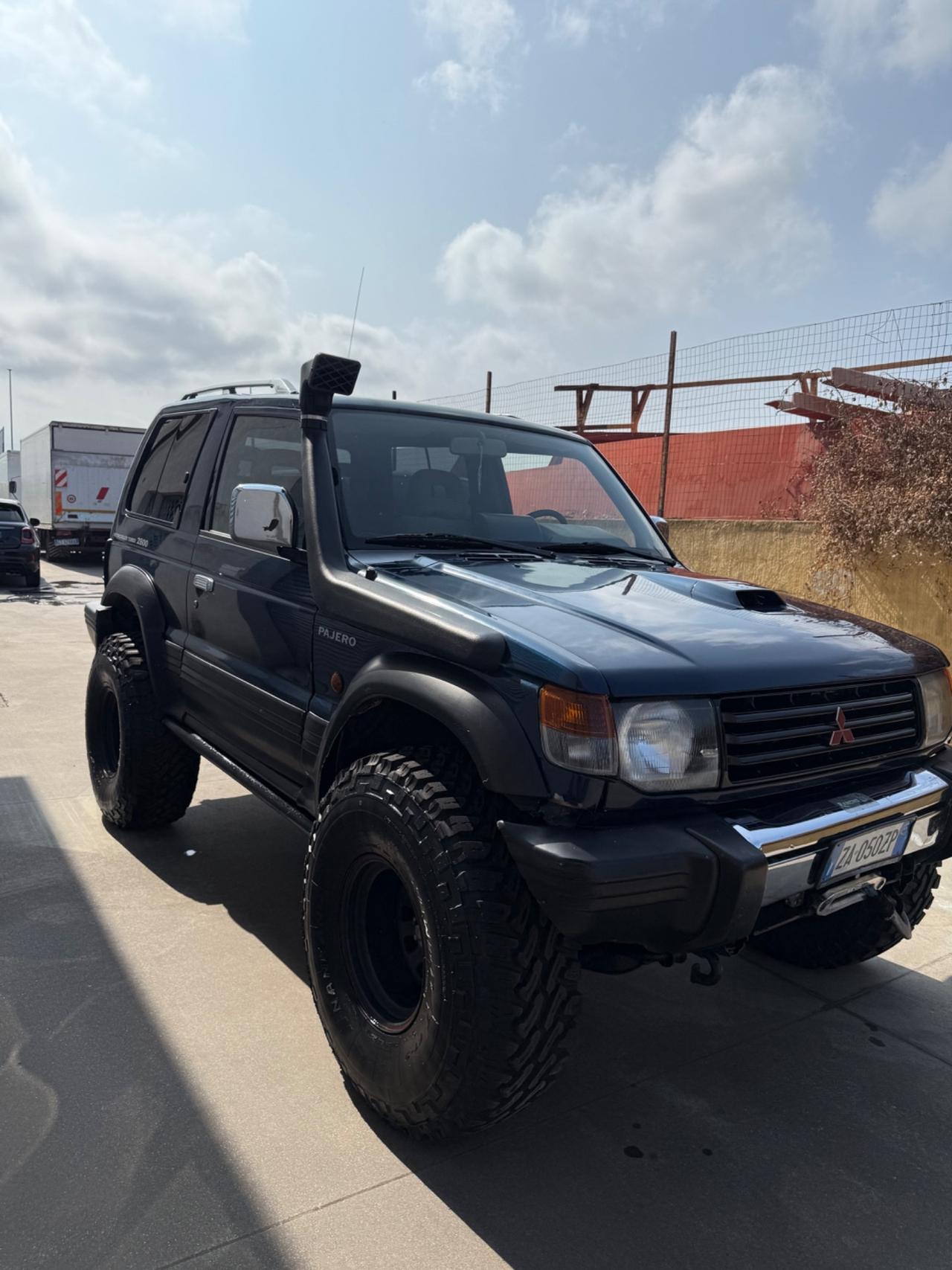 Mitsubishi Pajero 2.8 TDI Metal-top S.S. GLS OMOLOGATO PERMUTE