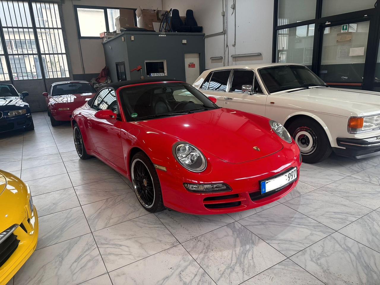 Porsche 911 997 Carrera Cabriolet