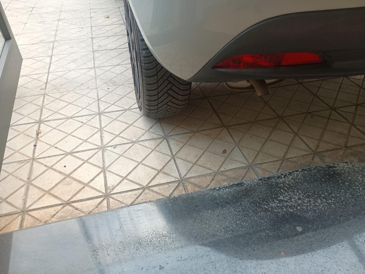 Lancia Ypsilon 1.2 69 CV 5 porte GPL Ecochic Gold