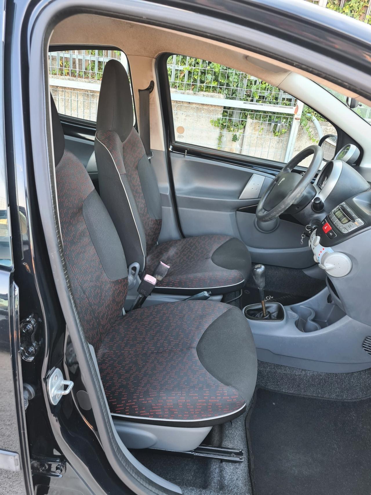 Peugeot 107 1.0 68CV 5p. Sweet Years PERFETTA
