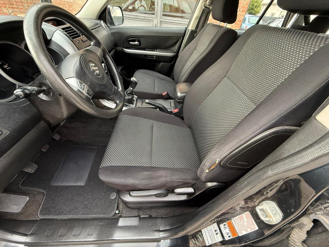 Suzuki Grand Vitara 5p 1.9 ddis 4x4 unico-propr