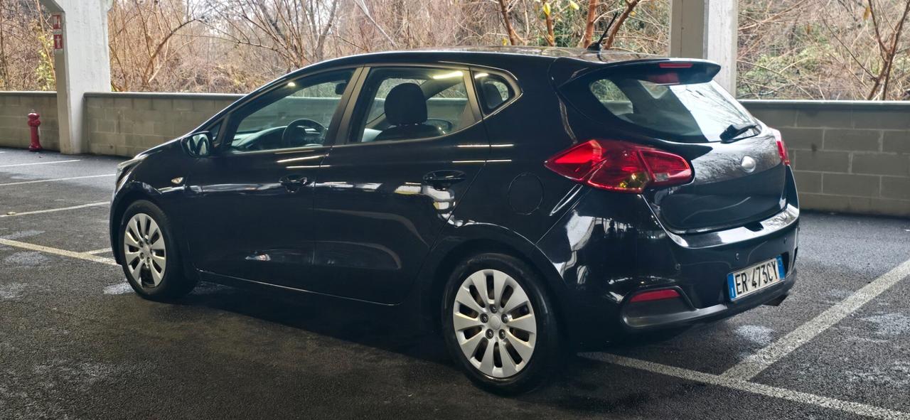 Kia Ceed cee'd 1.4 GPL 5 porte Active