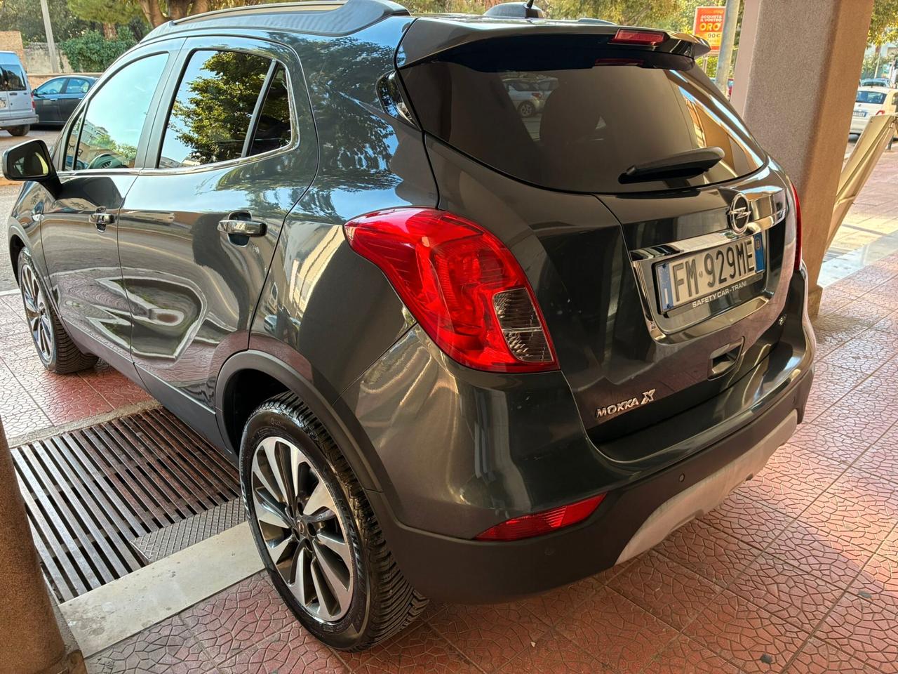 Opel Mokka 1.6CDTI 110cv Full Navi retro-18