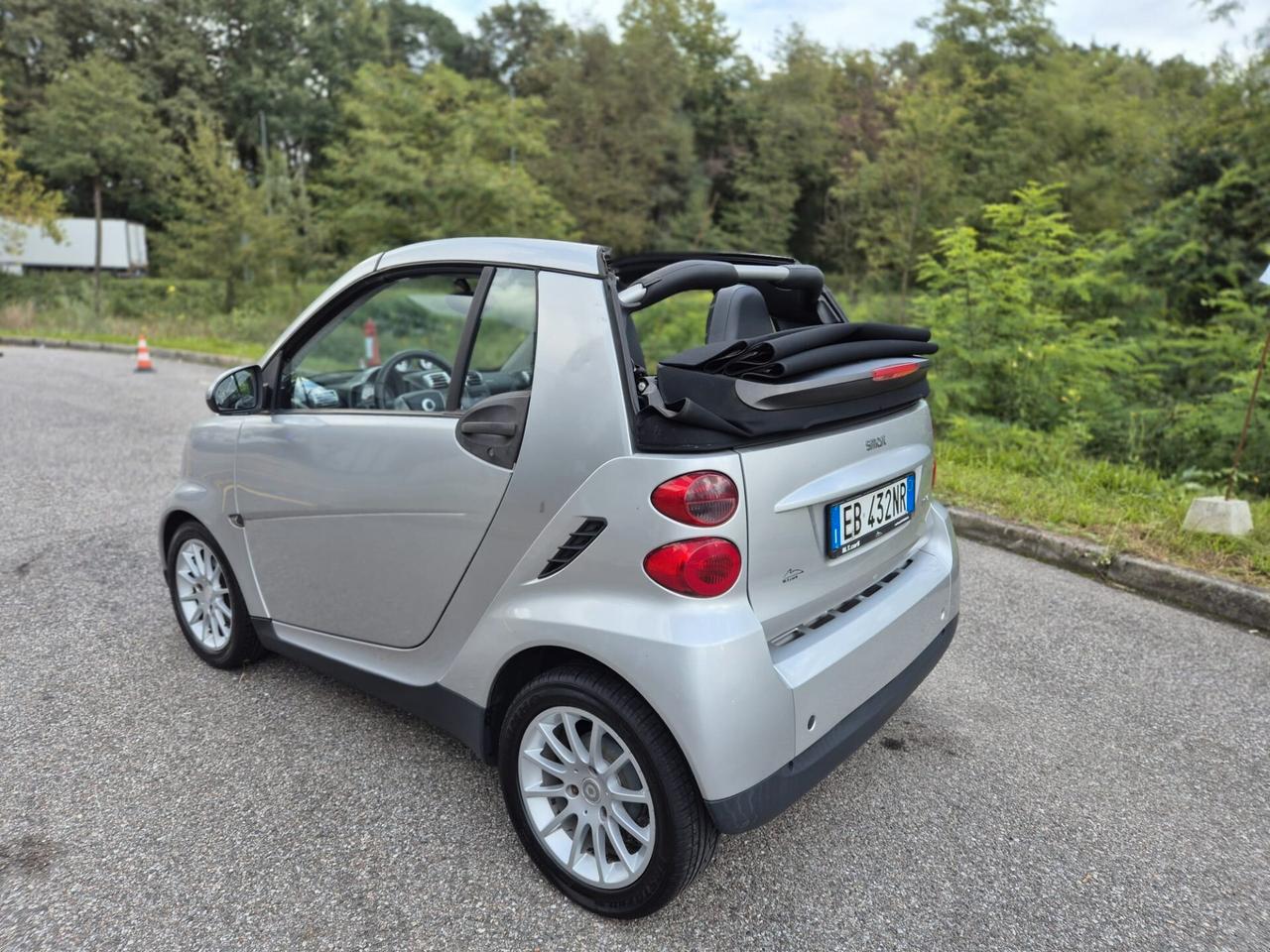 Smart ForTwo 1000 52 kW MHD cabrio passion
