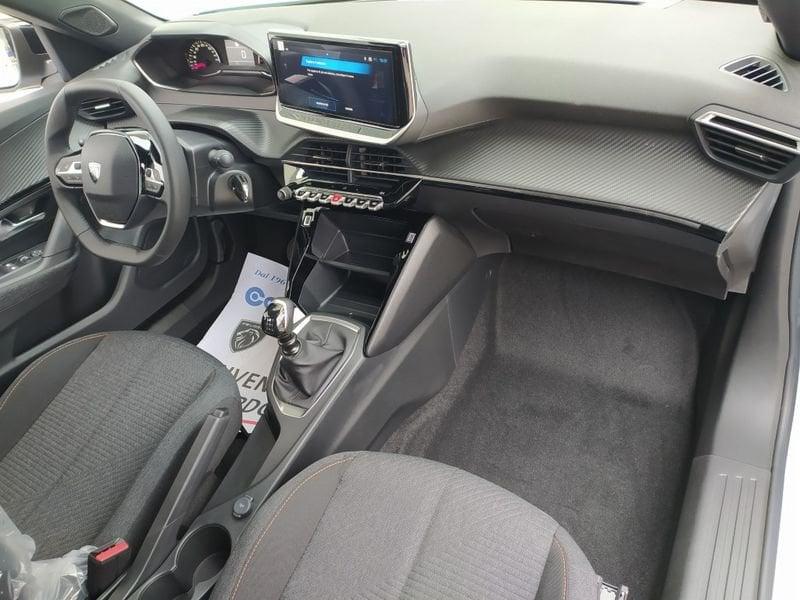 Peugeot 2008 100 Style NAVIGAT Zero Interessi