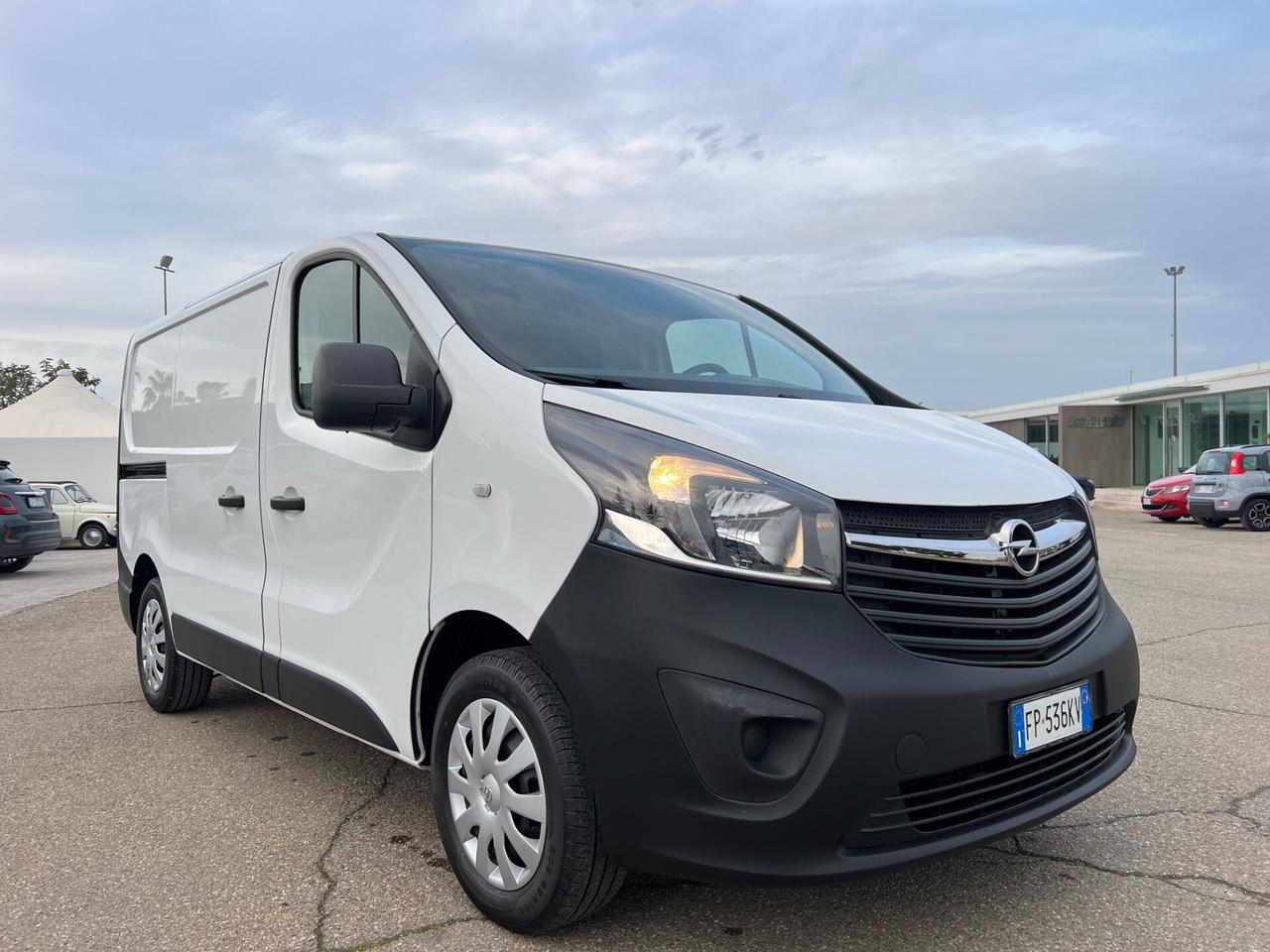 Opel Vivaro 1.6 CDTi 120cv MOTORE NUOVO - 2018