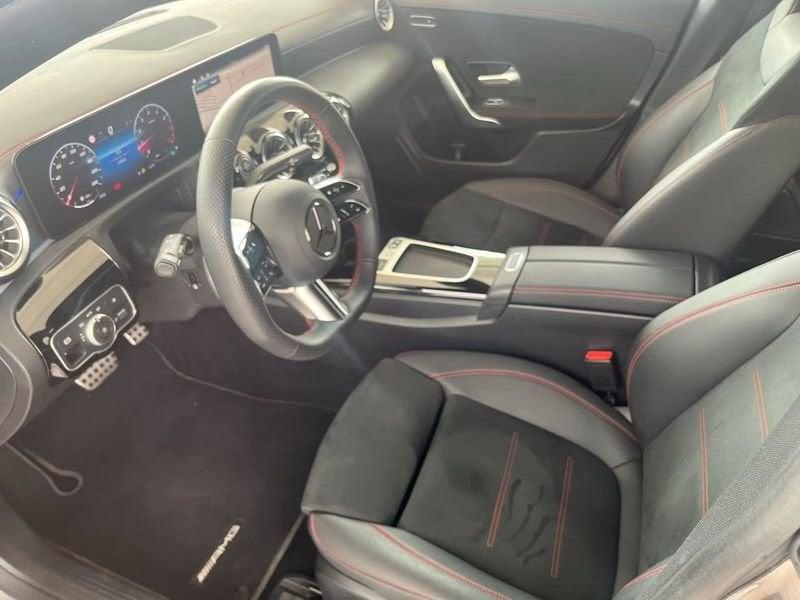 Mercedes-Benz CLA CLA 180 AMG Line Advanced Plus Navi Camera 18"